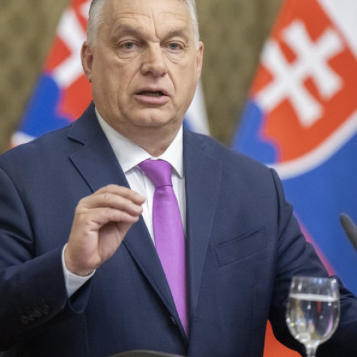 Orban impune plafonarea prețurilor la alimente de bază în Ungaria