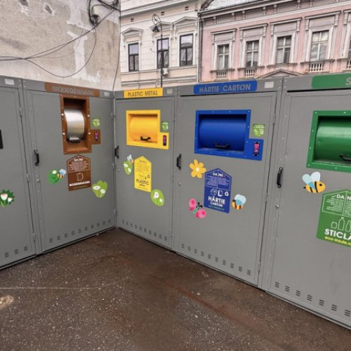Autoritățile din Sfântu Gheorghe contestă containerele inteligente pentru colectarea deșeurilor