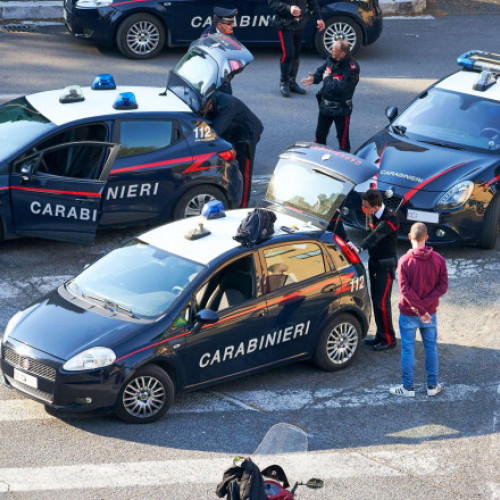 Politia italiana urmareste un turist german pentru un artefact antic