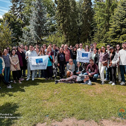 Sfântu Gheorghe găzduiește tineri din mai multe țări în cadrul proiectului Erasmus+