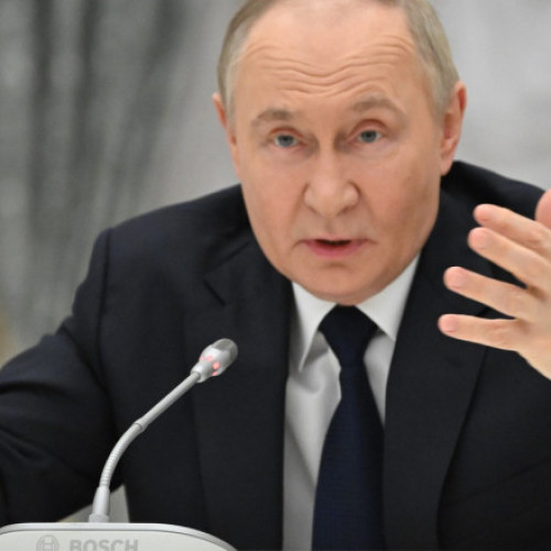 Putin cere restricționarea furnizorilor externi de servicii