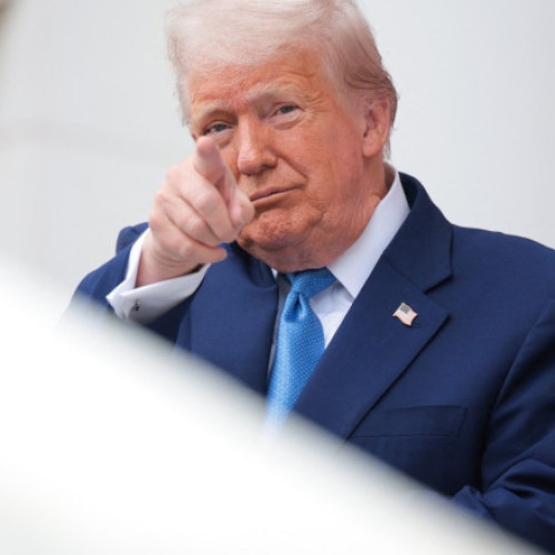 Donald Trump ia în considerare impunerea de sancțiuni împotriva Rusiei