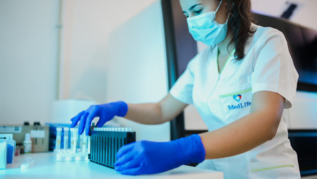 Tehnicile de secvențiere genetică revoluționează medicina în România