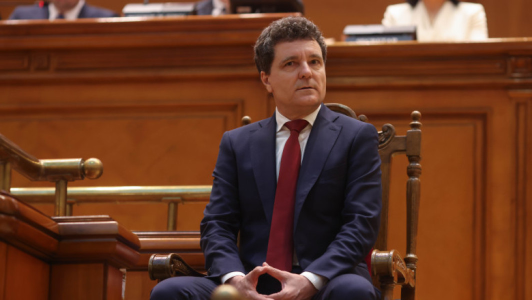 Presedintele Nicusor Dan va organiza consultari cu partidele parlamentare