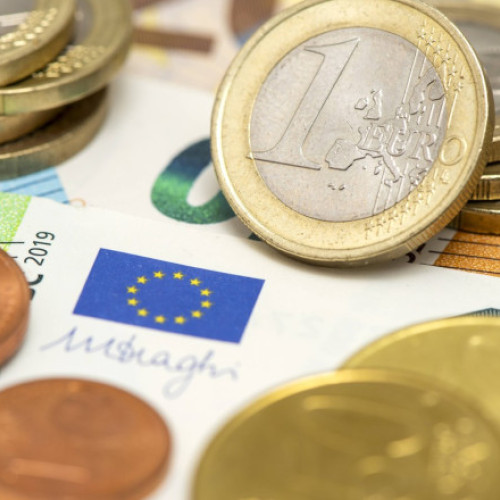 Bulgaria se pregătește pentru aderarea la euro în 2026