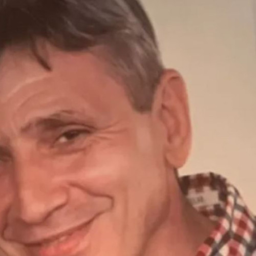 Un român de 60 de ani a murit încercând să salveze două surori în Marea Britanie