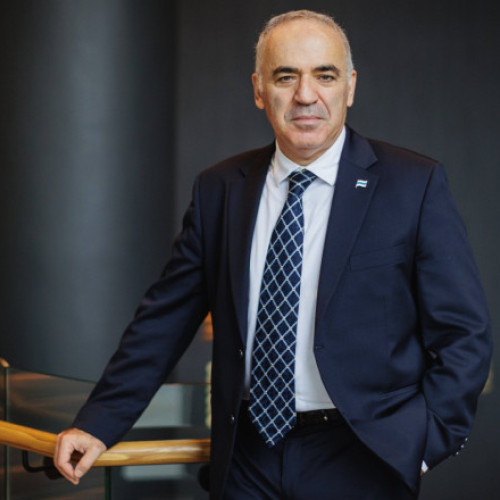 Garry Kasparov analizează lecțiile politice din România