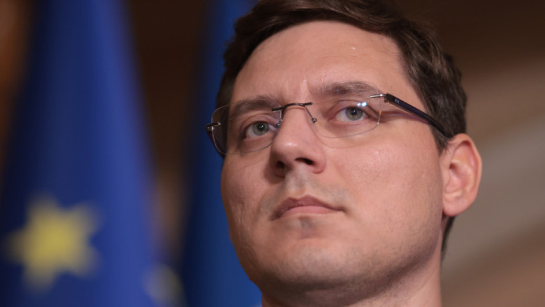 Victor Negrescu propune reducerea salariilor în consiliile de administrație