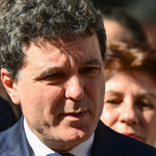 Decizie a CCR privind transparentea declarațiilor de avere, dezbătută de Nicușor Dan