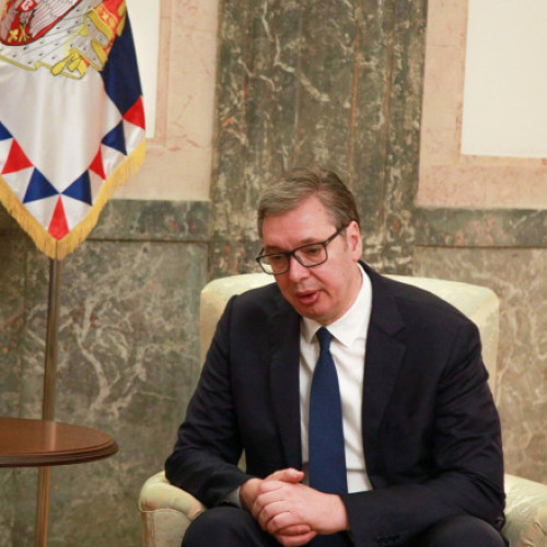 Vucic: Serbia nu va permite exportul de echipamente militare în Ucraina