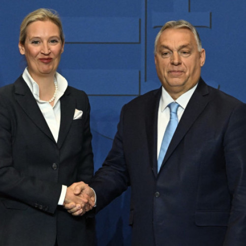 Alice Weidel, co-lidera partidului de extremă dreaptă &quot;Alternativa pentru Germania&quot; (AfD), a făcut o declarație la Budapesta, unde l-a numit pe premierul maghiar Viktor Orban un &quot;far al libertății&quot;. Potrivit agenției DPA, citată de news.ro, Weidel a spus că “bate vântul schimbării” și a adăugat în aplauzele celor prezenți că măsurile de interzicere a AfD de către instanțele germane nu vor avea succes, notează sursa.