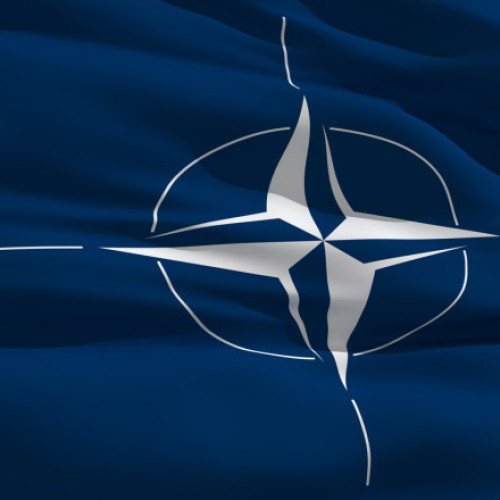 Trump păstrează rolul de lider al NATO, deși Washingtonul le cere aliaților europeni să fie mai responsabili