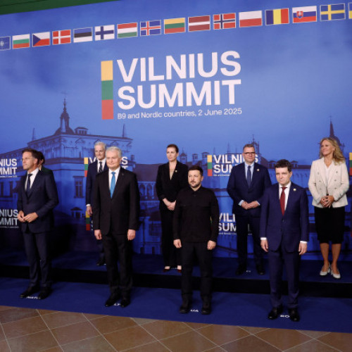 Zelenski a vorbit despre operațiunea prin care a distrus o treime din flota bombardierelor strategice ruse, la summitul B9