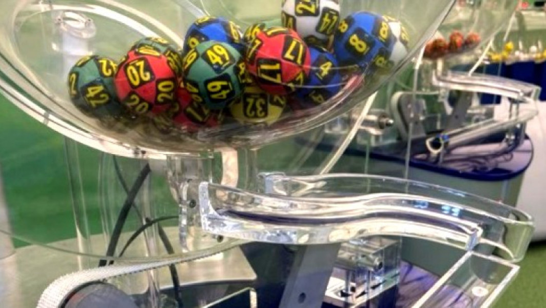 Noi trageri loto programate joi, 5 iunie 2025, după câștigurile de peste 2,78 milioane de lei acordate duminică, 1 iunie, conform digi24.ro. Loteria Română anunță extragerile pentru Loto 6/49, Noroc, Joker, Noroc Plus, Loto 5/40 și Super Noroc, cu premii importante pentru câștigători.