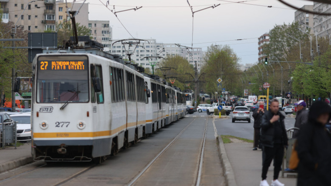 Tramvai deraiat pe Bd. Theodor Pallady în București