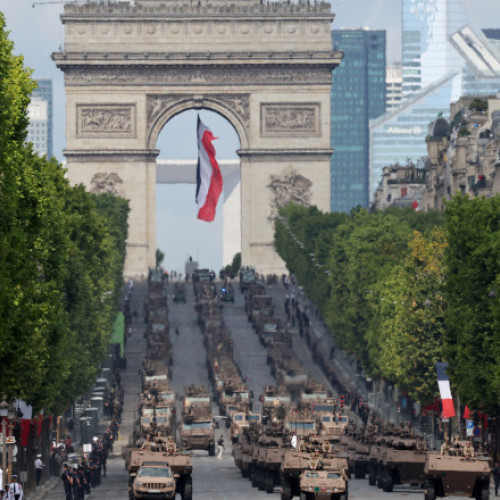 Video&Foto Parada militară de Ziua Franței, organizată ca o „veritabilă operațiune militară”. Țara care a fost invitata de onoare din acest an