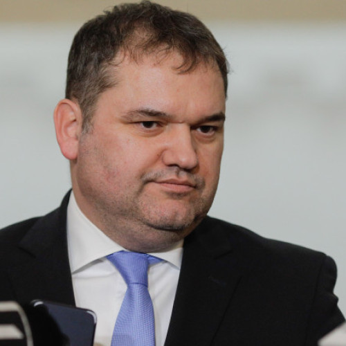 Reducerea numărului de posturi din administrația locală cu 20%. Ministrul Dezvoltării explică modul în care s-ar aplica măsura