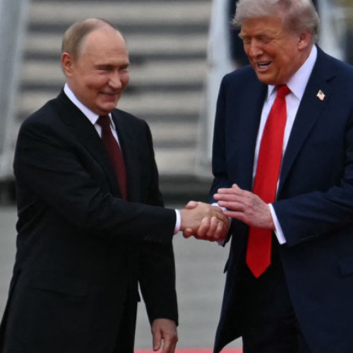 „Nu poți să-l pălmuiești pe Putin când ajunge, dar a fost un spectacol foarte neplăcut”, spun ucrainenii despre summitul din Alaska