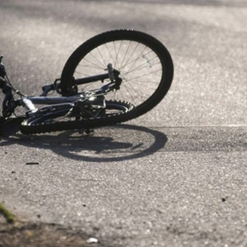 Accident pe DN 12 la Bixad: biciclist de 19 ani, în stare de alcool, cade în noaptea de sâmbătă spre duminică