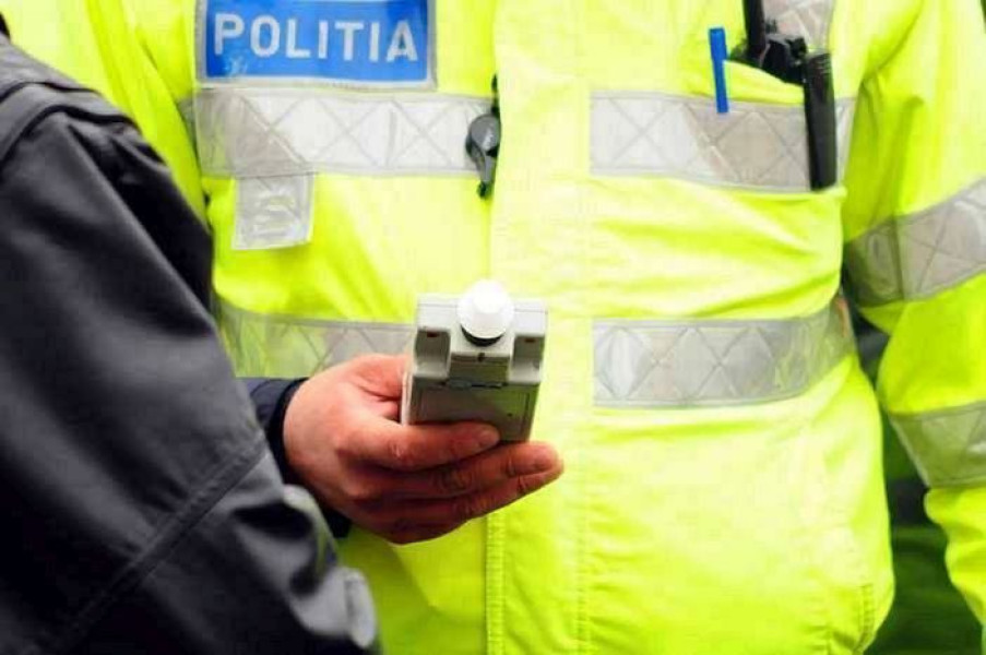 Bărbat prins băut la volan în Brețcu; tânăr fără permis în Belin
