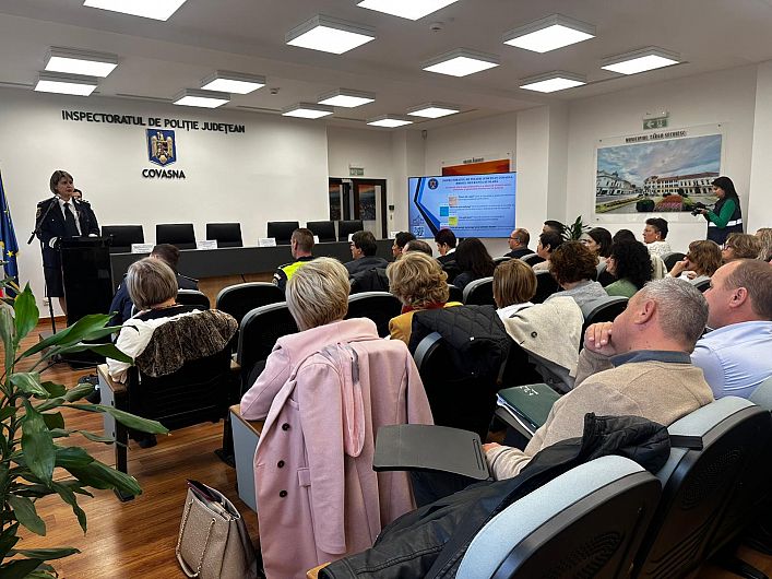 Întâlnire la IPJ Covasna pentru consolidarea siguranței în școli