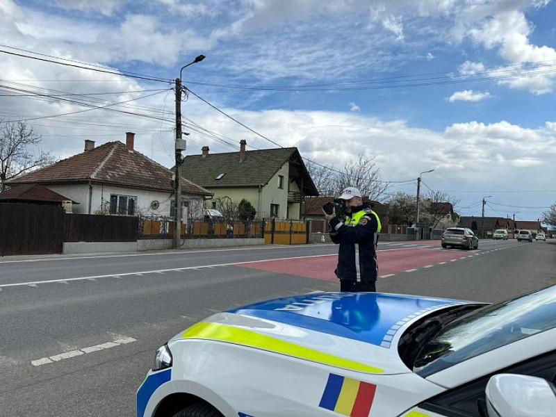 Polițiștii din Covasna au sancționat 68 de șoferi pentru viteză excesivă pe DN11