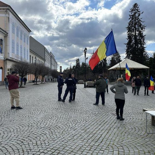 Primarul Sfântu Gheorghe a împiedicat o manifestaţie în centrul oraşului