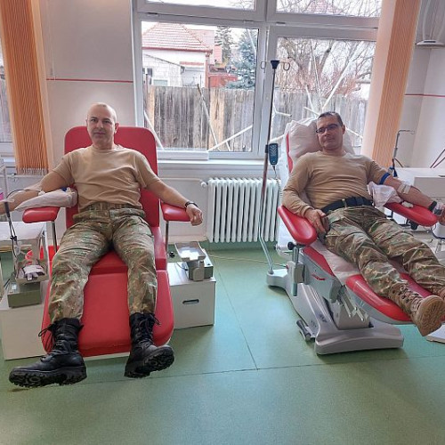 Militari din Arcuș donează sânge pentru a salva viața unui om bolnav de cancer. Apel la donare de sânge în perioada 15-17 ianuarie. Detalii la locotenent-colonelul Mihai-Liviu Gaiţă: +40744-341.543.