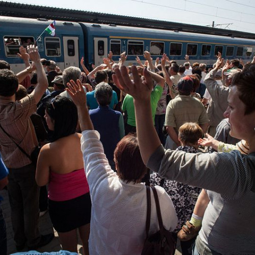 Primăria din Sfântu Gheorghe urează bun venit pelerinilor ungari care merg la Şumuleu Ciuc